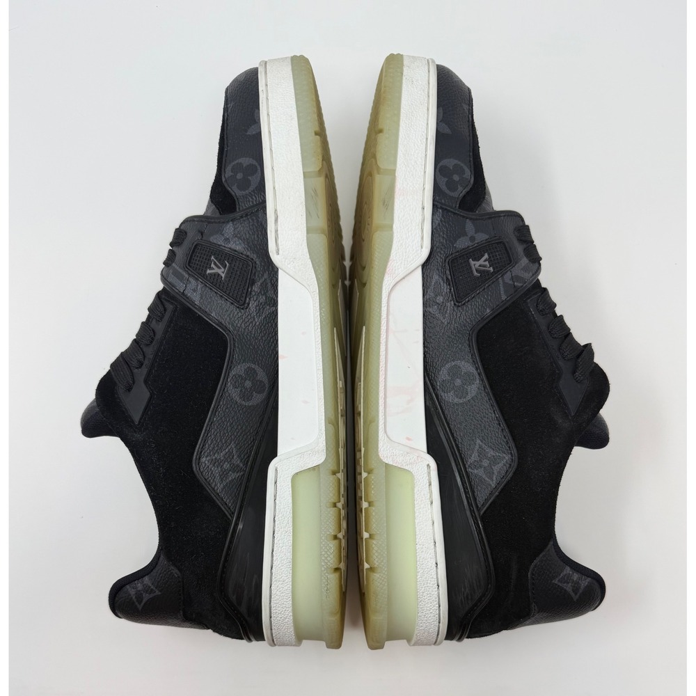 Louis Vuitton Trainer Sneaker Black Monogram Size 9 US 8 LV - Picture 4 of 10